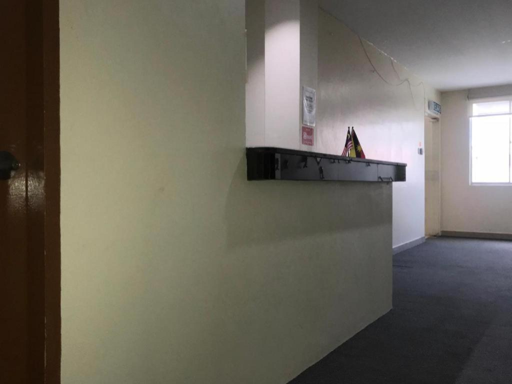 Oyo89855萨利姆客房酒店 诗巫 外观 照片