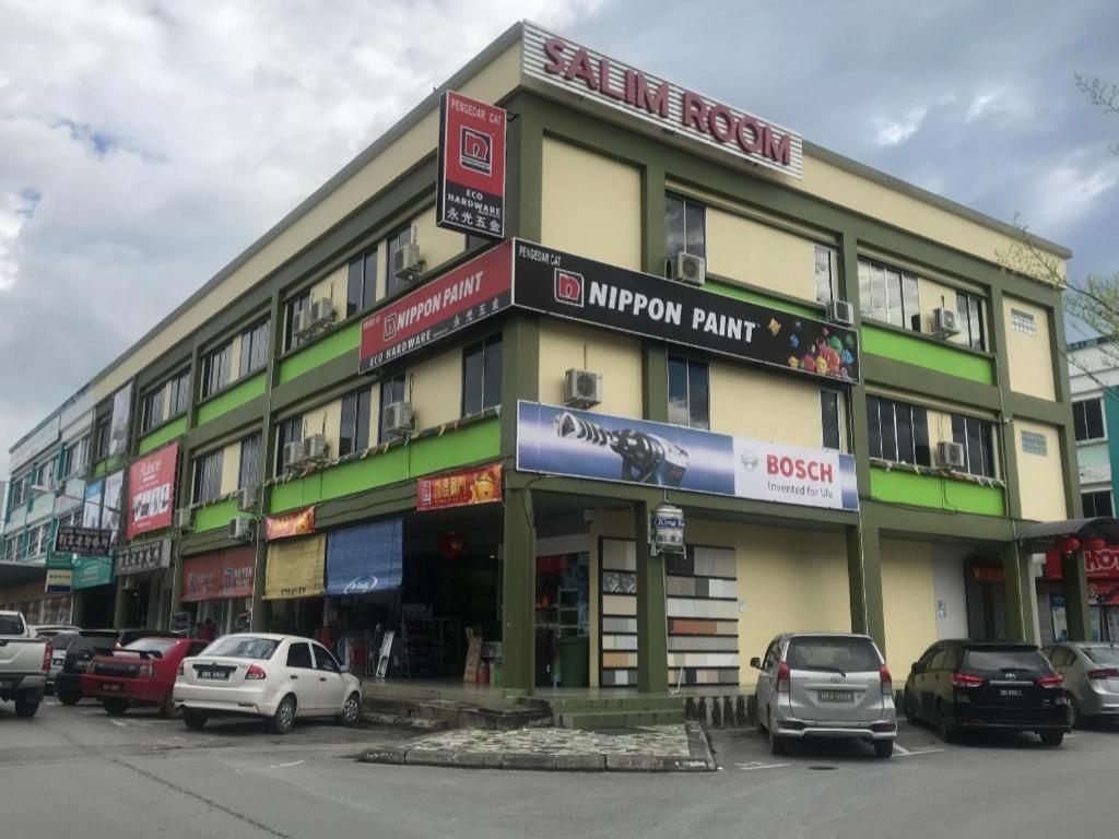 Oyo89855萨利姆客房酒店 诗巫 外观 照片